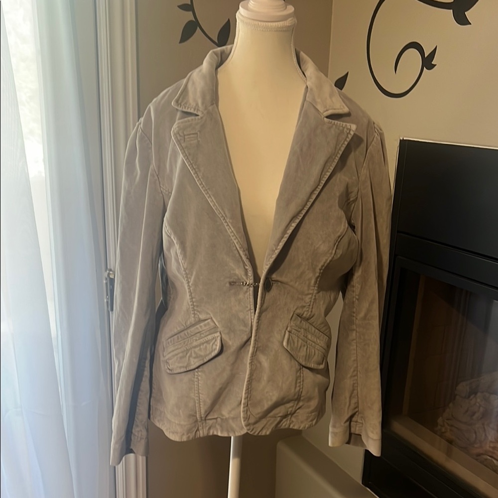 White House Black Market Gray Blazer Relaxed Fit Notched Lapel